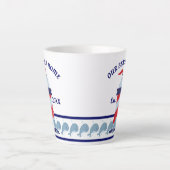 Ons strand thuis, vuurtoren latte mok (Voorkant)