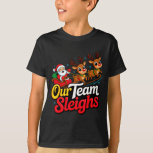 Ons Team Slaat Kerst Reindeers En Sinterklaas T-shirt