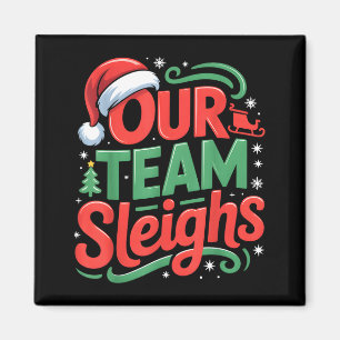 Ons Team Sleddert Grappige Kerst Reindeers Xmas Magneet