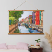 Ontdek de levendige charme van Burano Hangend Wandkleed (Slaapkamer)