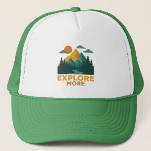 Ontdek meer – Retro Mountain & Forest Adventure Trucker Pet