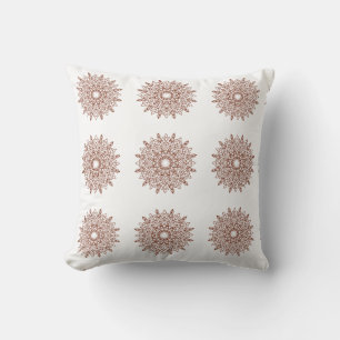 Ontdek unieke Sierkussennen op Zazzle voor elke Kussen