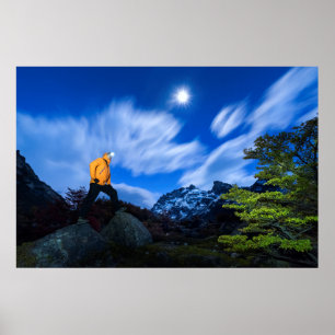 Ontdekkingsreiziger op Cerro Torre Area Poster