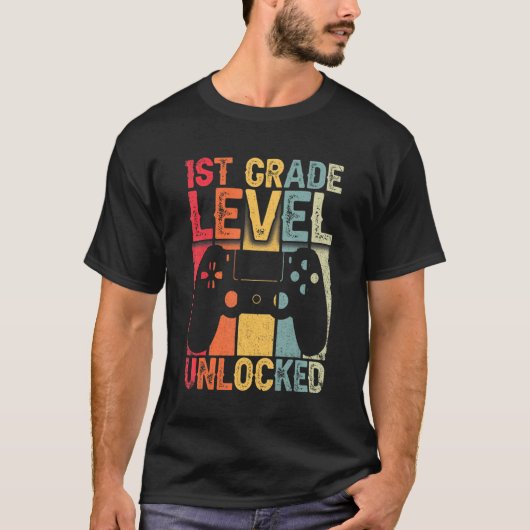  ontgrendelde videogame van de eerste graad Rug T T-shirt (Voorkant)
