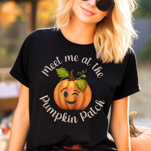 Ontmoet me bij de pompoen Patch Winking Pumpkin T-shirt