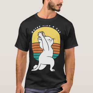 Ontspan als een kat Retro Yoga Kat Cadeau T-shirt