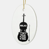 Ontspan hier de Violin Player Keramisch Ornament (Links)