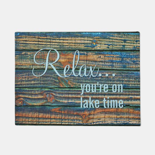 Ontspan u op het Quote Lake Time Deurmat (Voorkant)