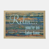 Ontspan u op het Quote Lake Time Deurmat (Voorkant)
