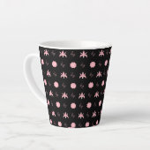 Ontwerp elegant zwart-roze patroonpatroon latte mok (Linkerhoek)