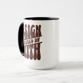 Ontwerp geïnspireerd door geloof mok (Voorkant links)