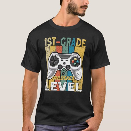 Onvergrendelde videogame van het eerste niveau naa t-shirt (Voorkant)