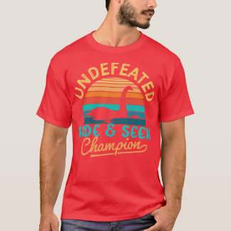 Onverslagen Hide and Seek kampioen Loch Ness Monst T-shirt