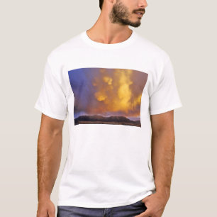 Onweerswolken in het Centennial-gebergte in Montan T-shirt
