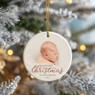 Onze eerste kerst als grootouders roze goud folie keramisch ornament