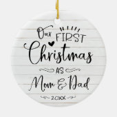Onze eerste kerst als mam- en pap-boerderij keramisch ornament (Achterkant)
