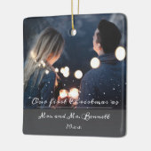 Onze eerste kerst als mevrouw. & Mr Wedding Foto Keramisch Ornament (Links)