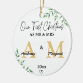 Onze eerste kerst als Mr & Mrs | Monogram & Foto Keramisch Ornament (Links)
