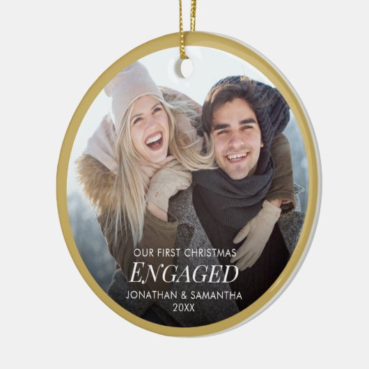 Onze eerste kerstcadeaufoto Gold Keramisch Ornament (Links)