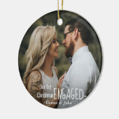 Onze eerste kerstcadeaufoto met script elegant keramisch ornament (Links)