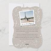 Onze eerste kerstfoto in Black Script Feestdagenkaart (Achterkant)