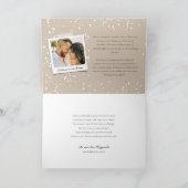 Onze eerste kerstfoto samen met Golden Script Feestdagen Kaart (Binnen)