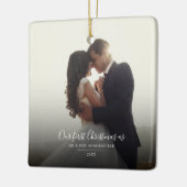 Onze eerste kerstgehuwde foto Keepomwille Keramisch Ornament (Links)