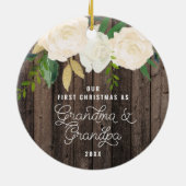 Onze eerste kerstgrootmoeder en opa op maat keramisch ornament (Achterkant)