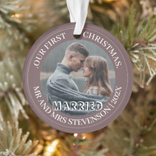 Onze eerste kerstman, Mr. en Mrs. nieuwgehuwd eleg Ornament