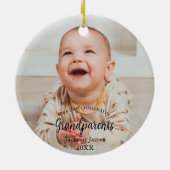 Onze eerste Kerstmis als Grootouders Baby Foto Keramisch Ornament (Achterkant)