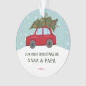 Onze eerste Kerstmis als grootouders Rode auto-boo Ornament (voorkant)