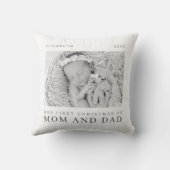 Onze eerste Kerstmis als mama en papa Modern Chic Kussen (Achterkant)