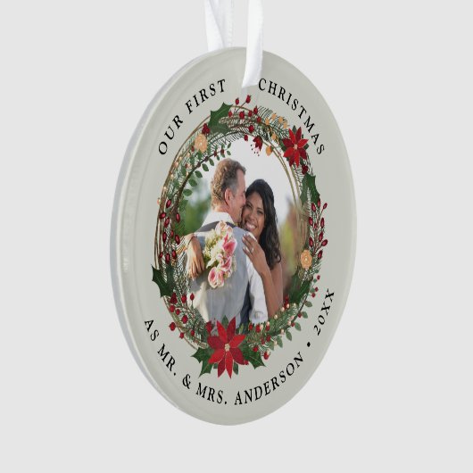 Onze eerste Kerstmis als Mr. & Mrs trouwfoto Ornament (voorkant)