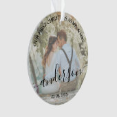 Onze eerste Kerstmis als Mr. & Mrs trouwfoto Ornament (voorkant)