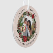Onze eerste Kerstmis als Mr. & Mrs trouwfoto Ornament (voorkant)