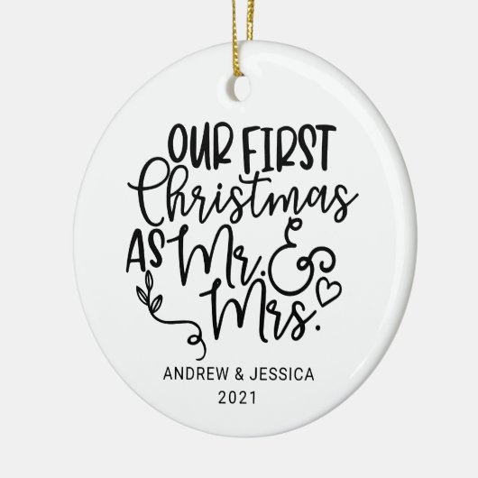 Onze eerste Kerstmis als Mr. & Mrs. | Weddenschap Keramisch Ornament (Links)