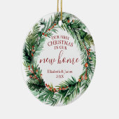 Onze eerste Kerstmis in onze nieuwe huiskrans Keramisch Ornament (Rechts)