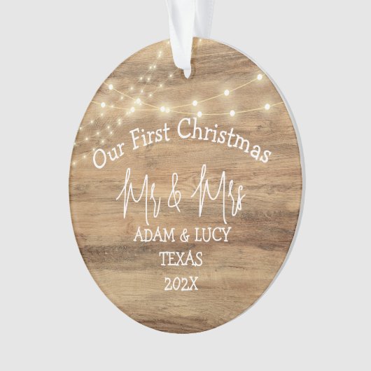 Onze eerste Kerstmis, Mr. en Mrs. nieuwhout Ornament (voorkant)