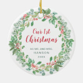 Onze eerste kerstrode, groene Pas getrouwd Keramisch Ornament (Achterkant)