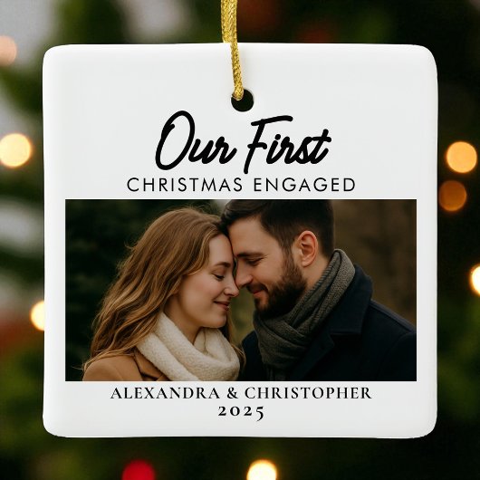 Onze eerste kerstverloving 2025 Minimal Modern Keramisch Ornament