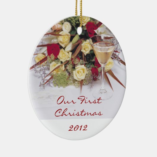 Onze eerste kerstversiering keramisch ornament (Rechts)