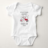 Onze eerste Vaderdag Funny Cheers Baby Meisje Romper (Voorkant)