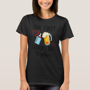 Onze eerste Vaderdag Milk vs Beer samen Date T-shirt