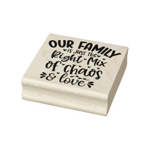 Onze Familie: De Perfecte Mix van Chaos en Liefde Rubberstempel