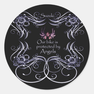 Onze fiets wordt beschermd door engelen ronde sticker