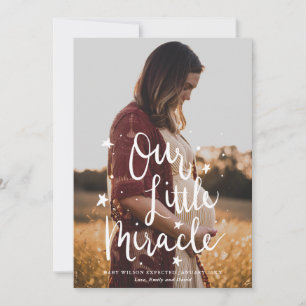 Onze kleine mirakeltypografie Foto Zwangerschap Aankondiging