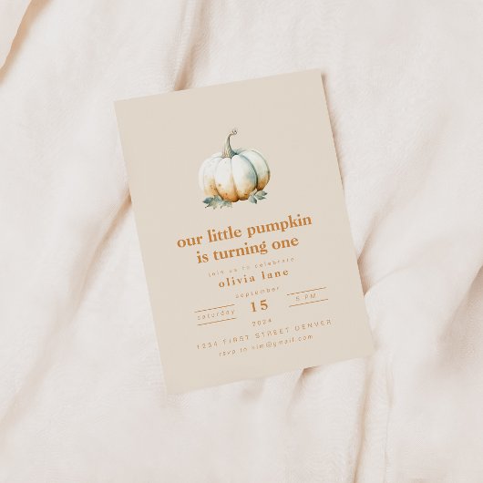 Onze kleine pompoen Herfst verjaardagsuitnodiging Kaart