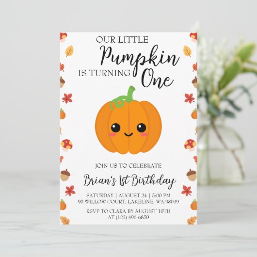 Onze kleine pompoen verjaardagsuitnodigingen kaart (Staand voorkant)