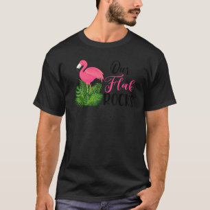 Onze kudde slaat tropische flamingo's op elkaar af t-shirt