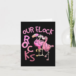 Onze kudde zet flamingo's op elkaar afgestemd op f kaart